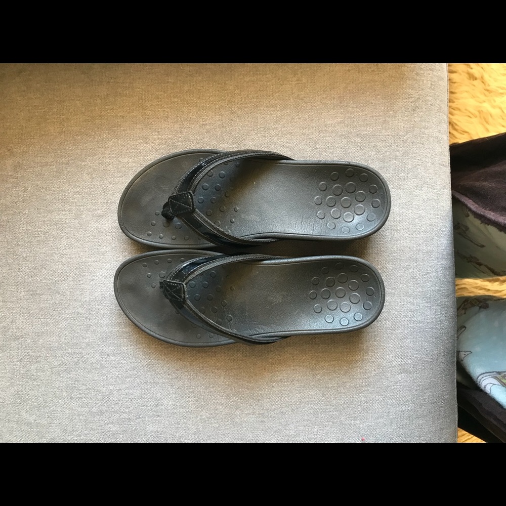 Vionic orthaheel sandals